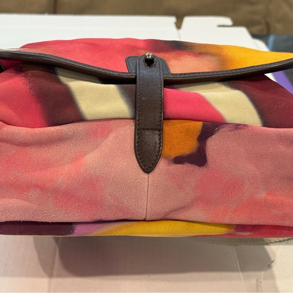 Chanel Painted Velvet Calfskin Messenger Bag - Picture 6 of 9